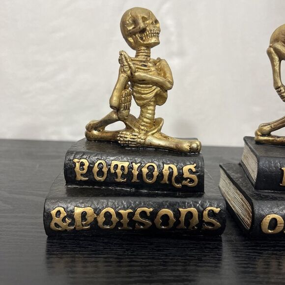 2 Skeleton Potion &Poisons and Book of Spells Decor Halloween Gold and Black - Picture 8 of 12